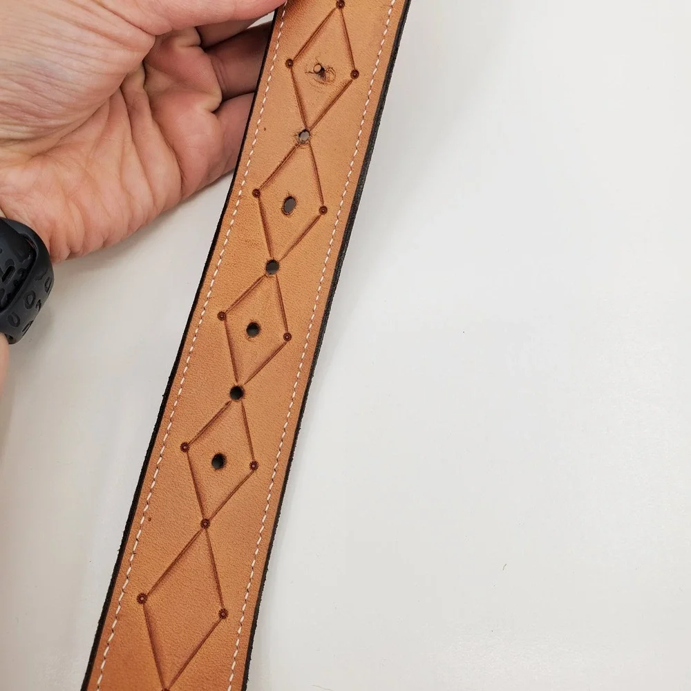 Comstock Heritage Distressed Brown Leather Belt Strap Diamond Stitched Western